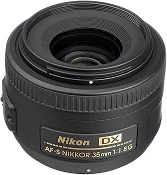 Nikon DX Nikkor 35mm AF-S 1:1.8G Lens