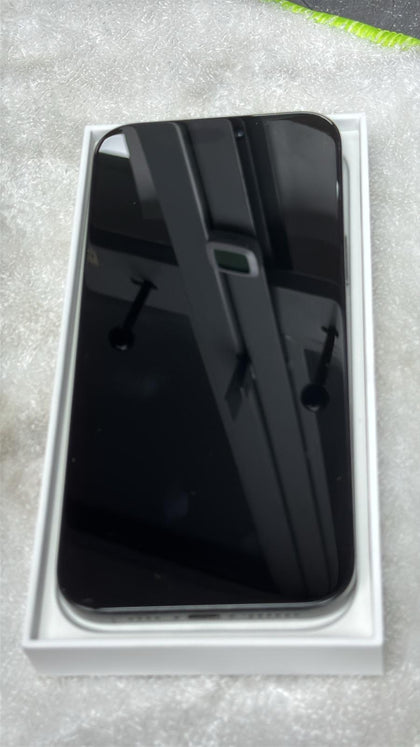 iPhone 16 Pro Max 256GB Black Titanium