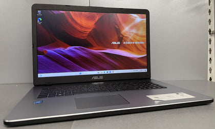ASUS VivoBook 17.3