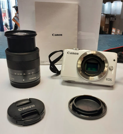 USED Canon EOS M10 18MP Mirrorless Camera + EF-M 15-45mm IS STM Lens