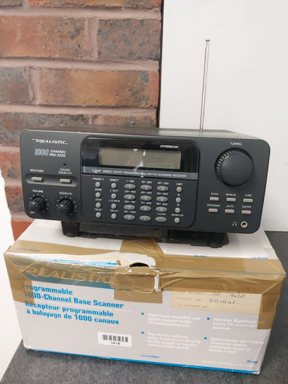 Realistic By Radio Shack Pro 2035 1000 Channel Base Scanner