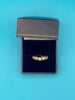 9CT GOLD RING  Q