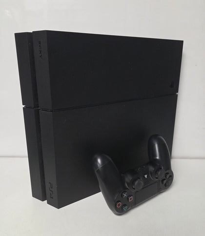 Sony Playstation 4 500GB Console & 2 Games