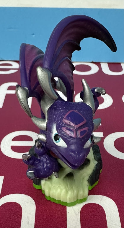 SKYLANDERS CYNDER FIGURE UNBOXED