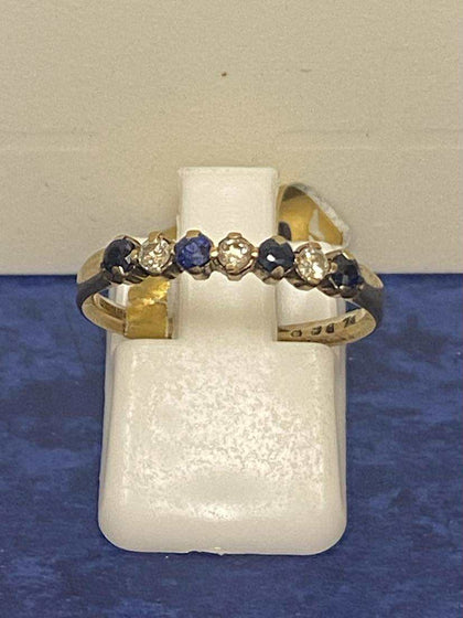 9ct Gold Ring (Size N) Apx 1.5g