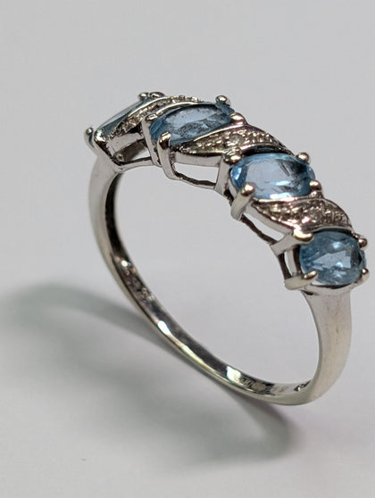 9ct White gold diamond & blue stone ring Size M