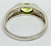 18ct White Gold ring with green stone