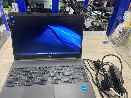 HP 250 G9 laptop