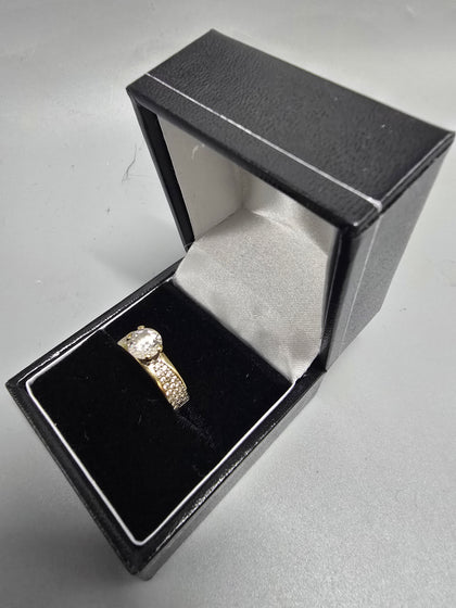 9ct Gold Ring 375 2.4G Size M