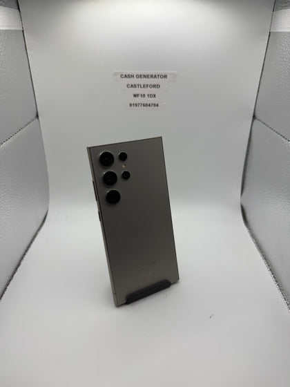 Samsung S24 Ultra - 256gb - Unlocked.