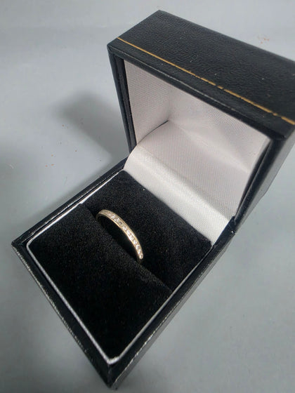 18CT White Gold Ring 1.6G HM 750 Size Q