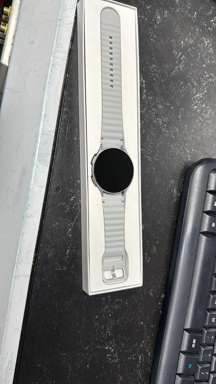Samsung Galaxy Watch7 44mm silver