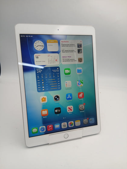 Apple iPad 8th Generation Wi-Fi 32GB silver unlocked unboxed tablet (85% batt health)