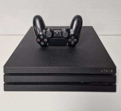 *Sale* Sony Playstation 4 Pro 1TB Console & 2 Games.