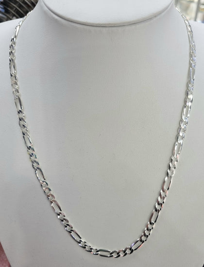 **BRAND NEW** Silver Chain 22