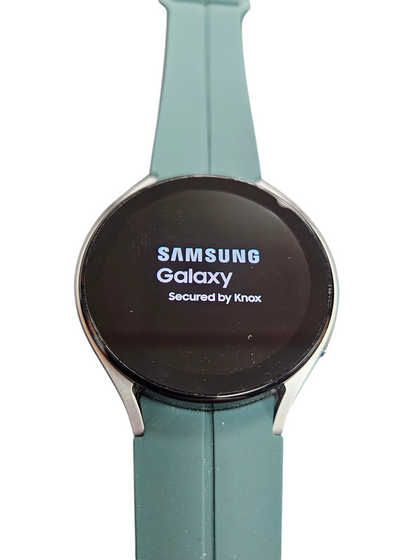 **SALE** Samsung Galaxy Watch5 44mm**Boxed**