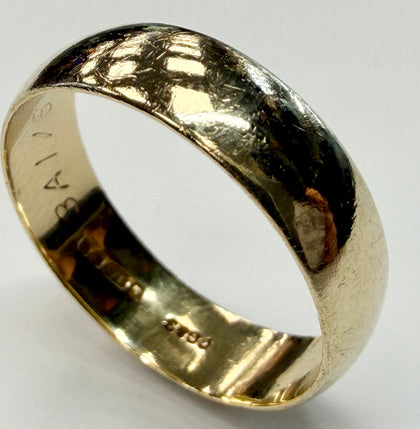 9ct Yellow gold wedding band size P 1/2