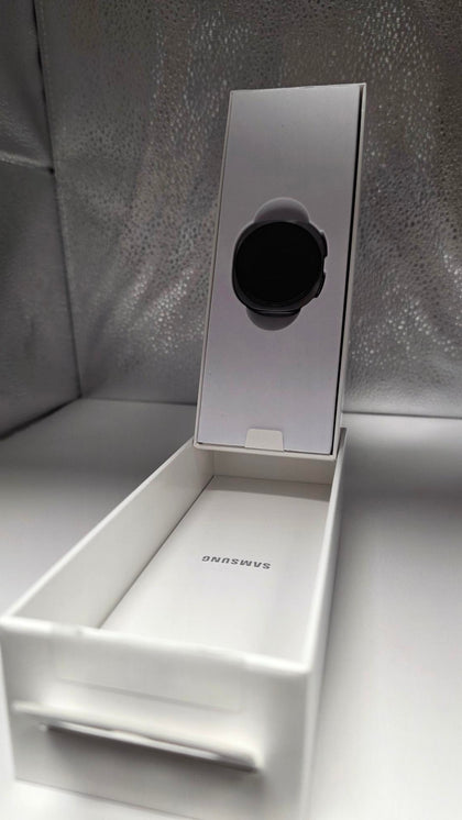 Samsung Galaxy Watch8 - 40mm - GPS/BT