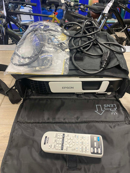 EPSON EB-X41 PROJECTOR