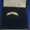 9 Karat 2.3 gram gold ring with Moissanite stones - size M box included