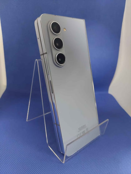 Samsung Galaxy Z Fold5 256GB Icy Blue, Unlocked Unboxed