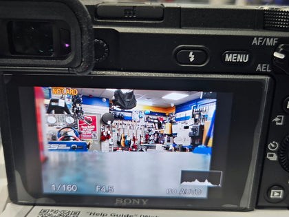 Alpha a6400 Mirrorless Digital SONY Camera with E PZ16-50mm F3.5-5.6 OSS