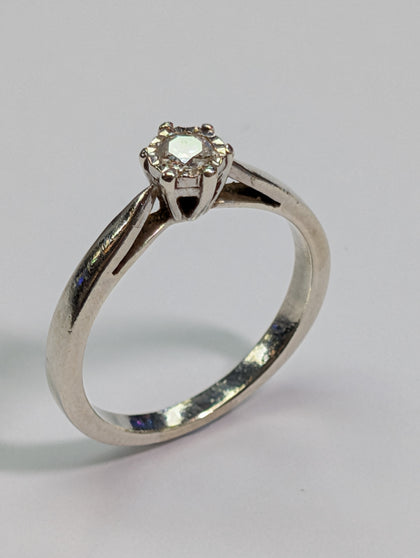 9ct White Gold Diamond Ring