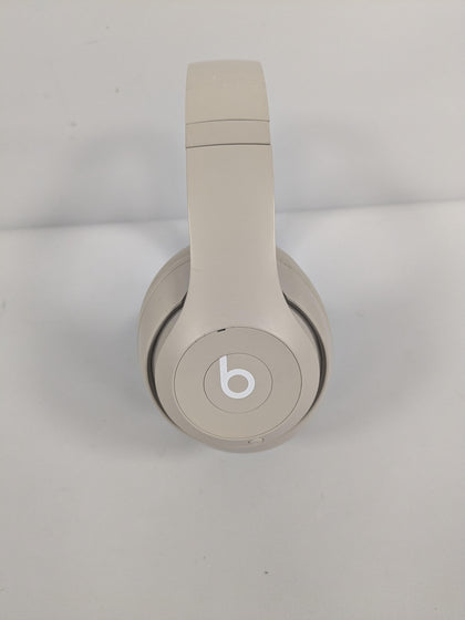 Beats Studio Pro noise-Cancelling wireless Headphones