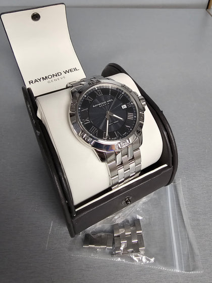 Raymond Weil Gents Tango Grey Dial Quartz Watch 8160-St-00608