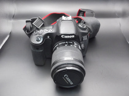 Canon EOS 60D Ultrasonic DSLR Camera