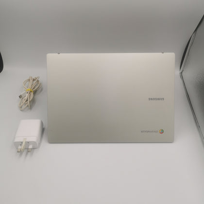 Samsung Chromebook XE310XDA N4500 4GB Ram 32GB SSD 11” ChromeOs