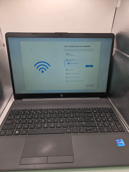 HP 250 G9/i7-1255U/16GB RAM/512GB SSD/16