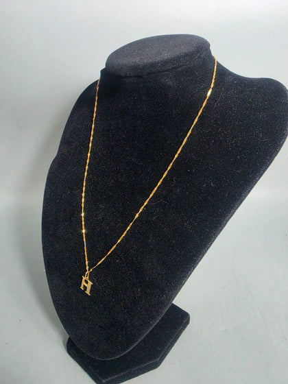 14CT 585 Gold Necklace With H Pendent 1.8G 18'' IN LENGTH INCLUDING PENDANT