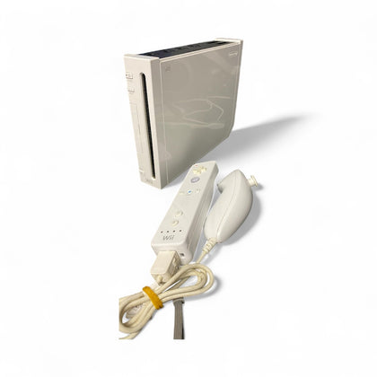 Nintendo Wii Console Bundle