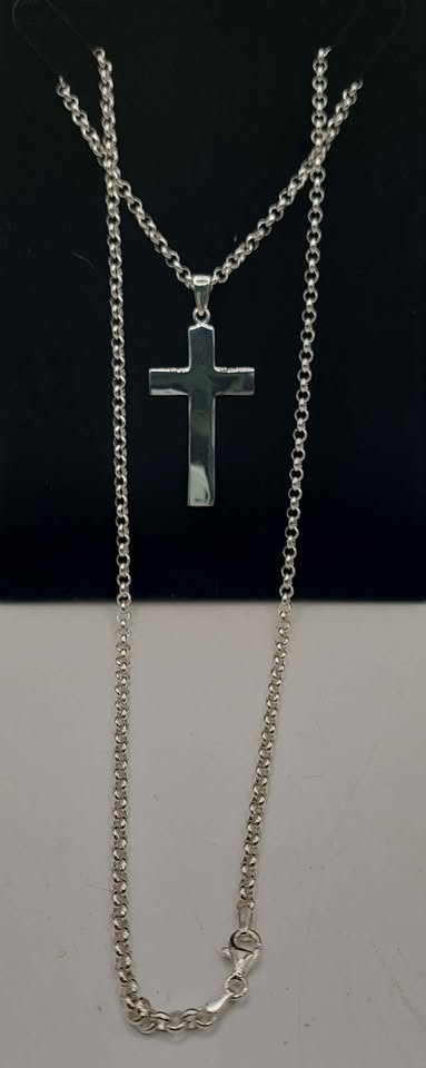 BRAND NEW 925 silver chain with cross pendant 24