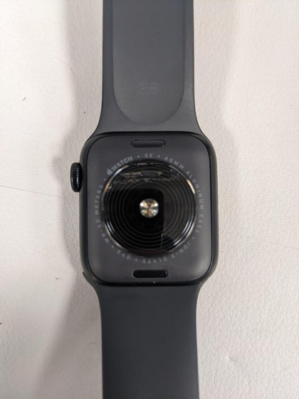 Appple Smart Watch SE 2nd 40mm (with box and charger)