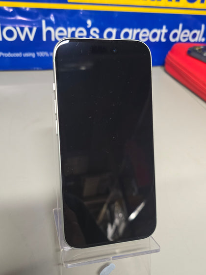 iPhone 15 128GB Green