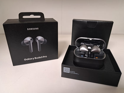 Samsung Galaxy Buds 3 Pro - Silver - Great Yarmouth