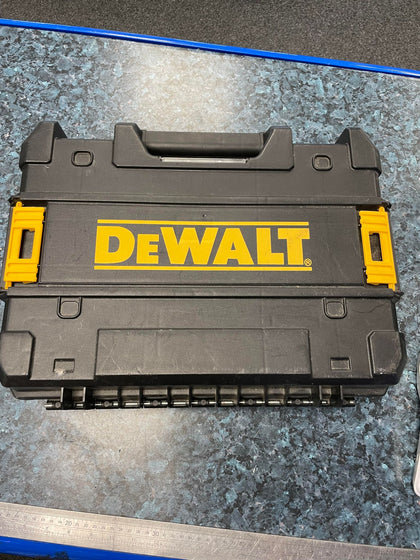 dewalt drill set.