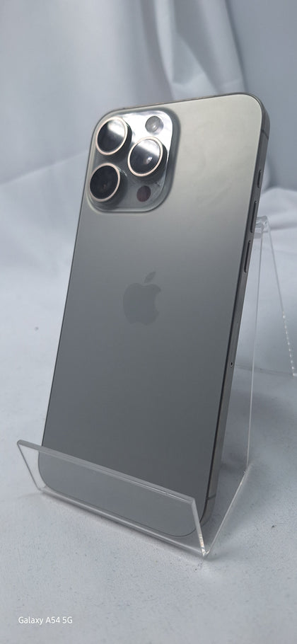 Apple iPhone 15 Pro Max  256GB Black Titanium unlocked unboxed 92% Batt health