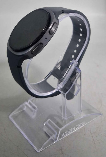 Samsung Galaxy Watch8 40mm BT (SM-L320N) With Strap - Graphite *Opened in store*