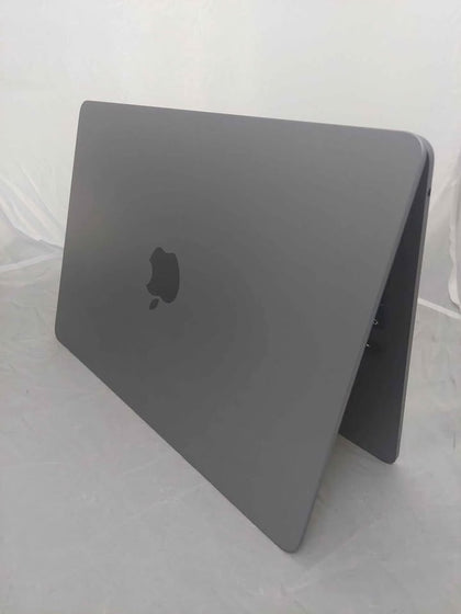 MacBook Air 14,2/M2 (8-CPU 8-GPU) 16GB Ram 256GB SSD Storage, 13