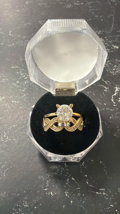 14ct Yellow gold ring