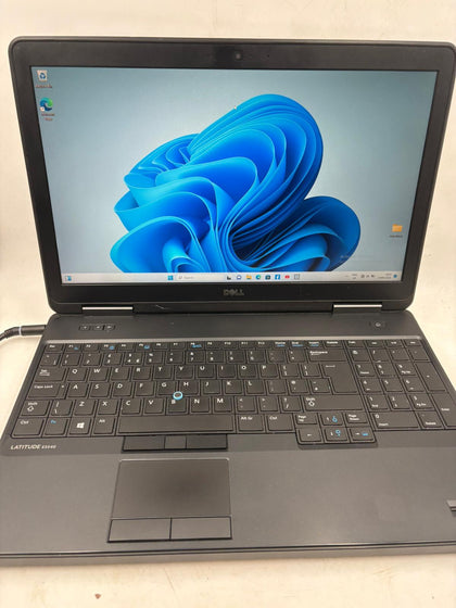 Dell Latitude E5540 Intel Core i5 15.6 Inch Windows 11 Pro Laptop