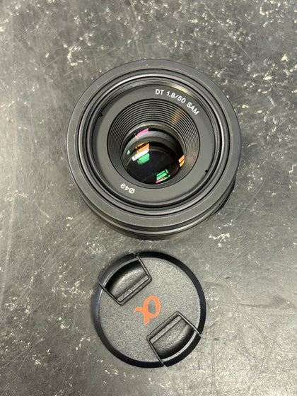 Sony SAL50F18 DT 50mm F/1.8 Lens