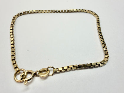 9ct yellow gold box chain bracelet 7.5