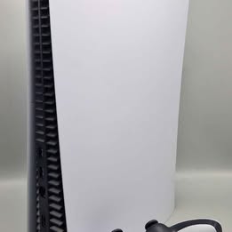 AX Playstation 5 Console White 825GB with all leads and Controller