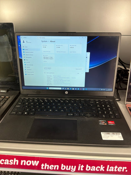 HP LAPTOP - AMD RYZEN 3 7320u - 4GB RAM - 128GB SSD - WINDOWS 11