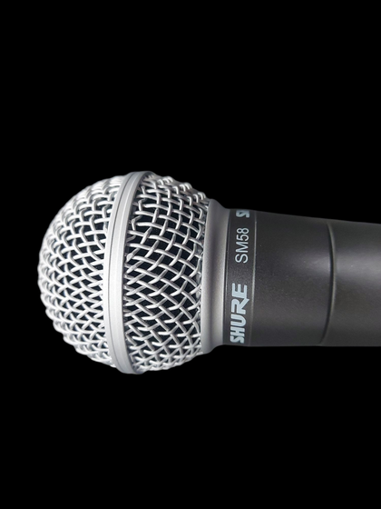Shure SM58LCE-MVX2U-BNDL SM58 + MVX2U XLR-to-USB Microphone Unboxxed And No Wire