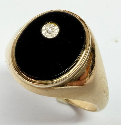 9ct gold signet onyx ring size P 1/2